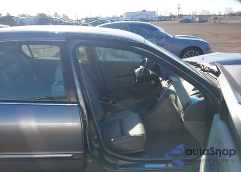 2003 Nissan Maxima Se from USA, damaged, VIN JN1DA31A63T421024